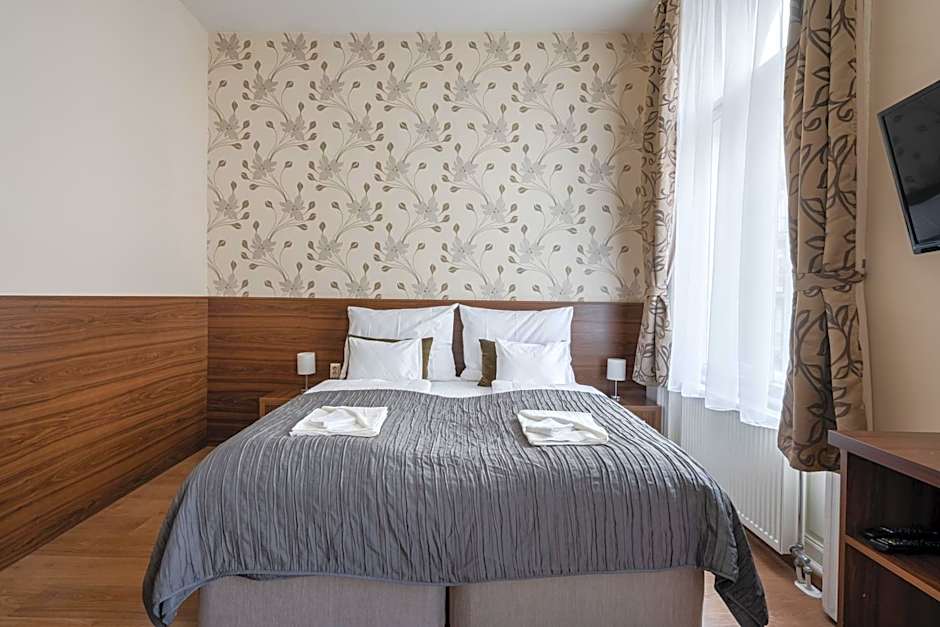 Elit Boutique Rooms- Best Location by BQA