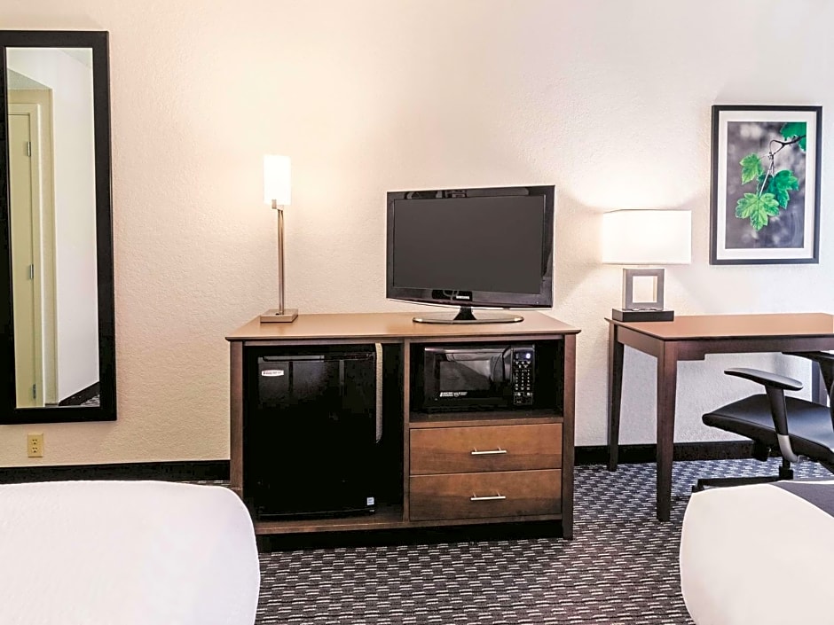 La Quinta by Wyndham Myrtle Beach - N. Kings Hwy