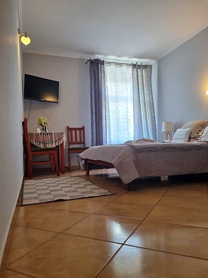 HOTEL "ZAUŁEK" Spółka Cywilna Zbigniew Świderski, Elżbieta Świderska