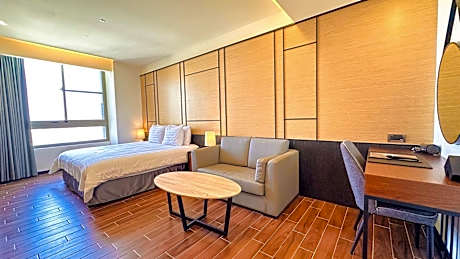 Deluxe Suite