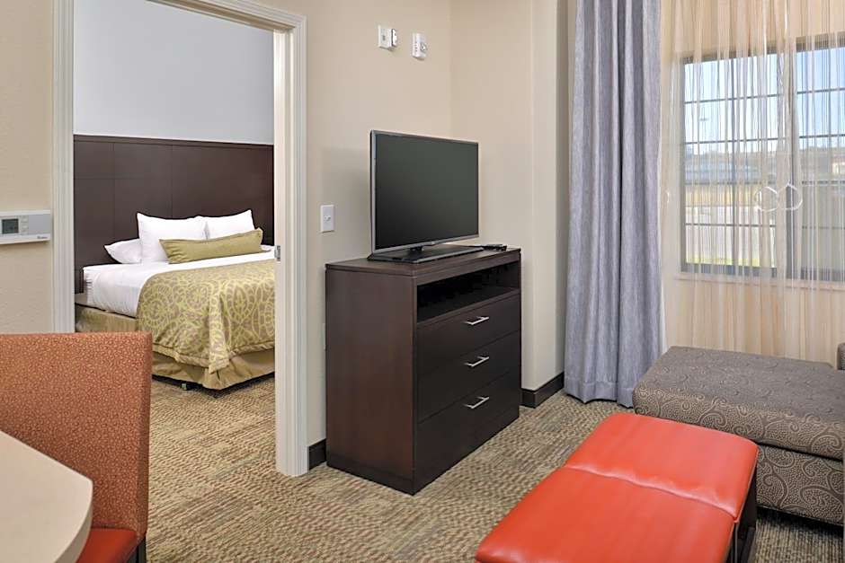 Staybridge Suites Rochester By IHG