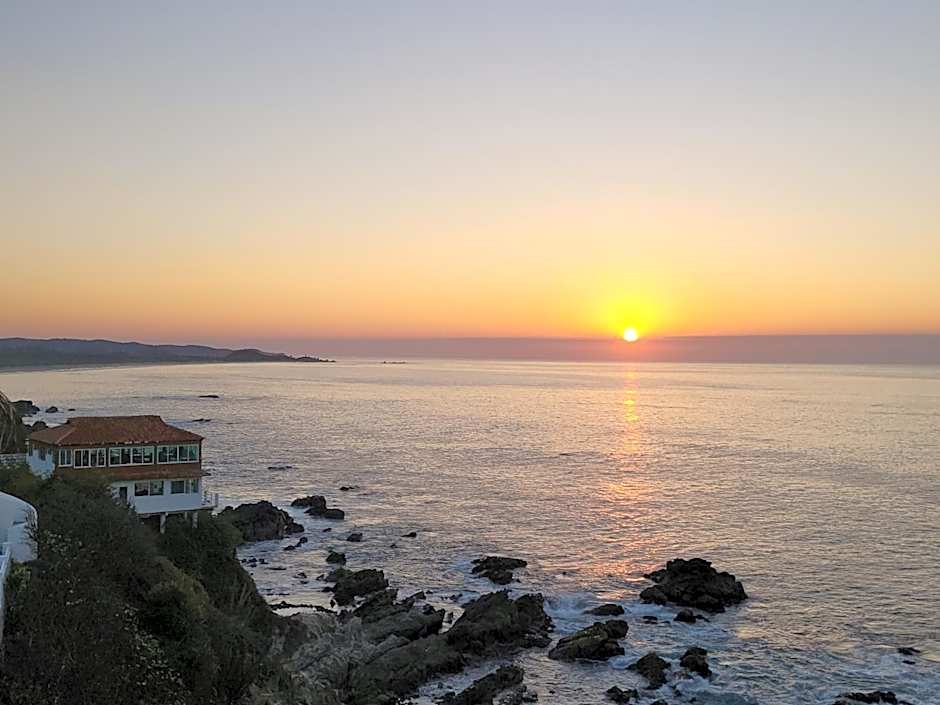 Hotel Luz de Mar ' right on the beach