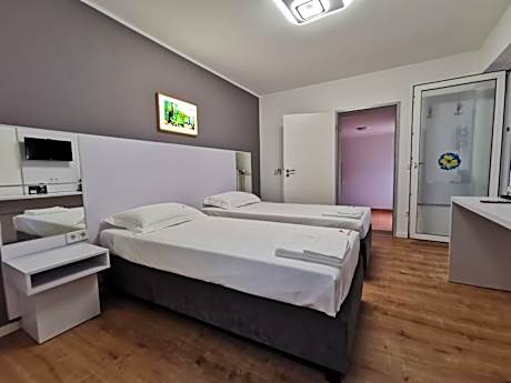 One-Bedroom Apartment with Garden View