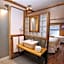 Weskar Lodge
