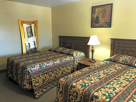 Comfort Quadruple Room