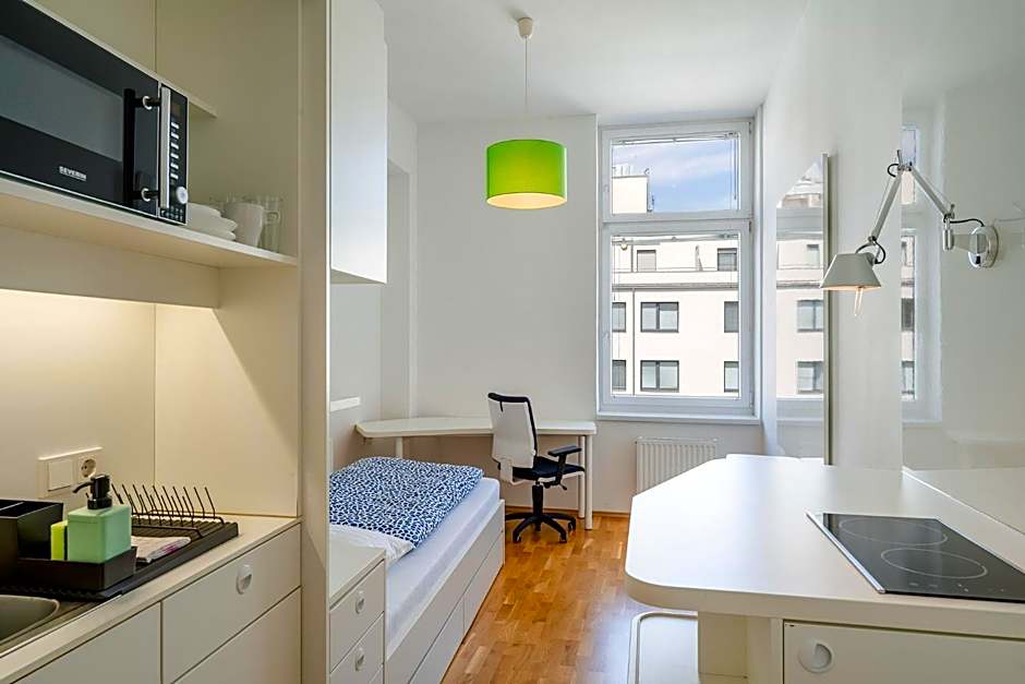 Dean's College Hotel