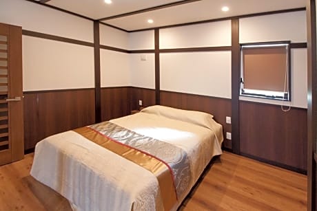 Double Bed Room with Tatami Area with Mountain view