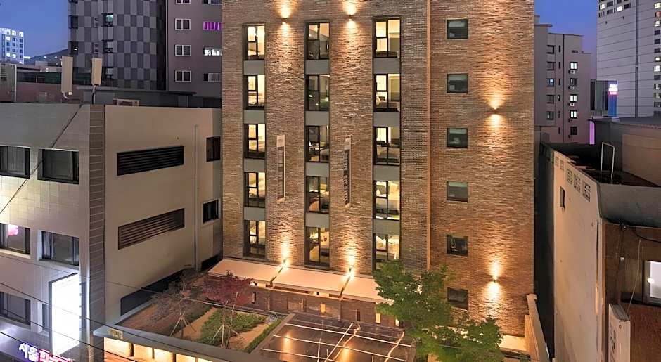 Brown Dot Hotel Seomyeon