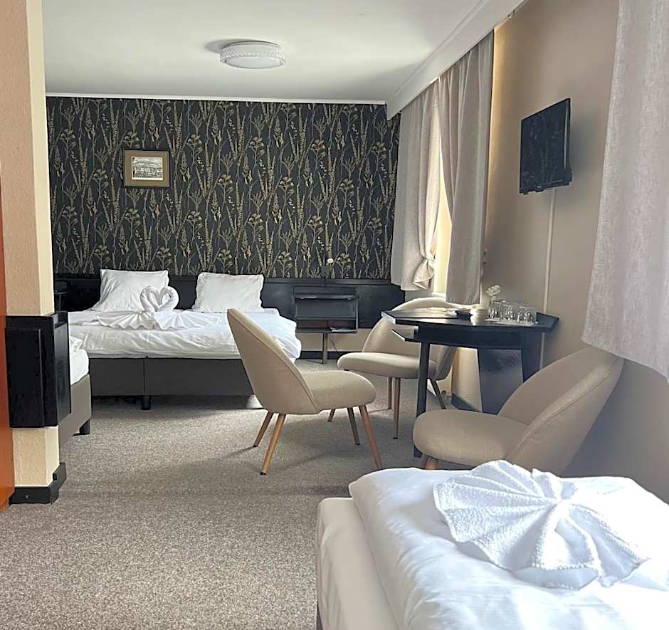 Hotel Lomnice