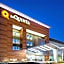 La Quinta Inn & Suites by Wyndham Louisville East