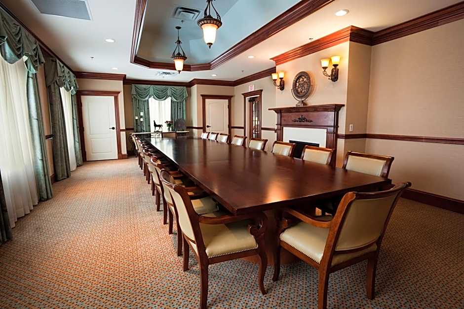Holiday Inn Hotel & Suites Minneapolis-Lakeville By IHG