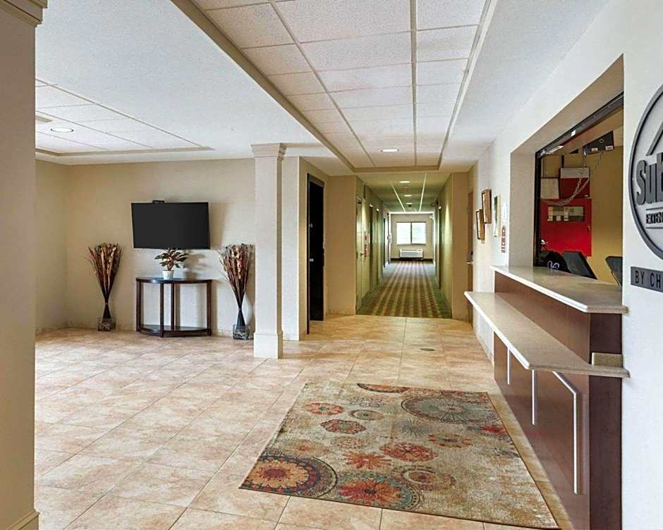 Suburban Studios Triadelphia - Wheeling at The Highlands