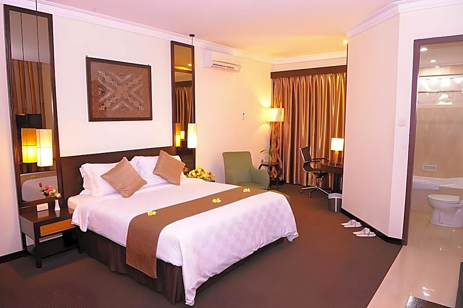 Plaza Hotel Semarang