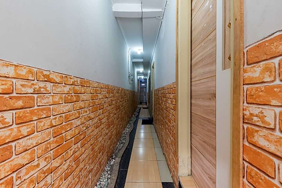 Urbanview Hotel Anggrek Puncak by RedDoorz