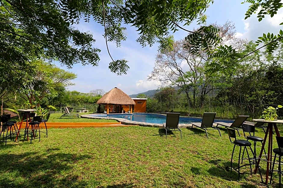 Hotel Vista Verde