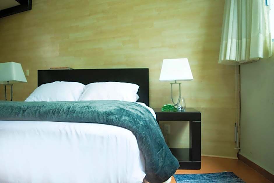 Giakor Suites - Gran Jardín