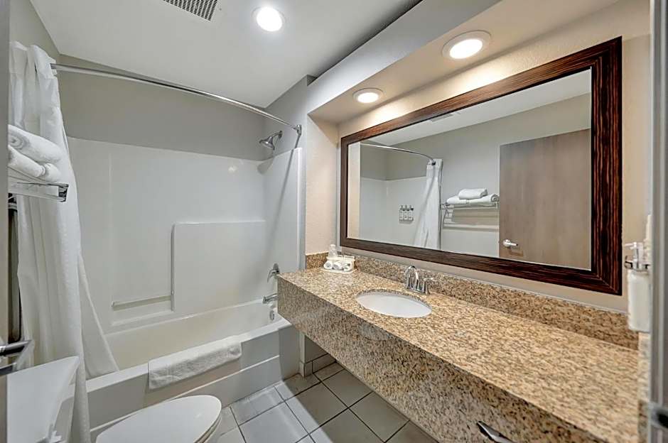 Holiday Inn Express Hotel & Suites Beatrice By IHG