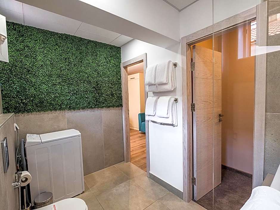 Caro Apartments & Rooms