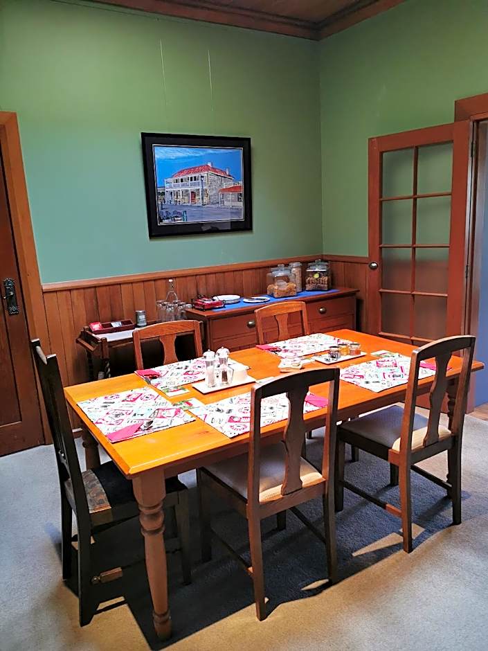 Hartley Homestead Boutique Bed & Breakfast