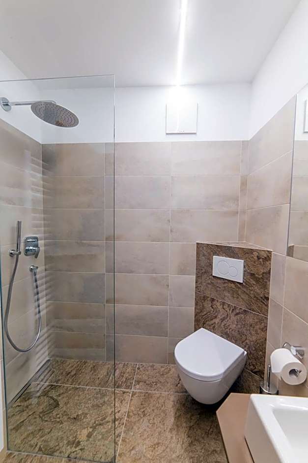 Pension Apartments Pardell