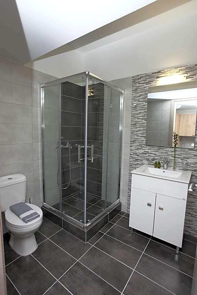 Old Town Hall Suites and Apartments