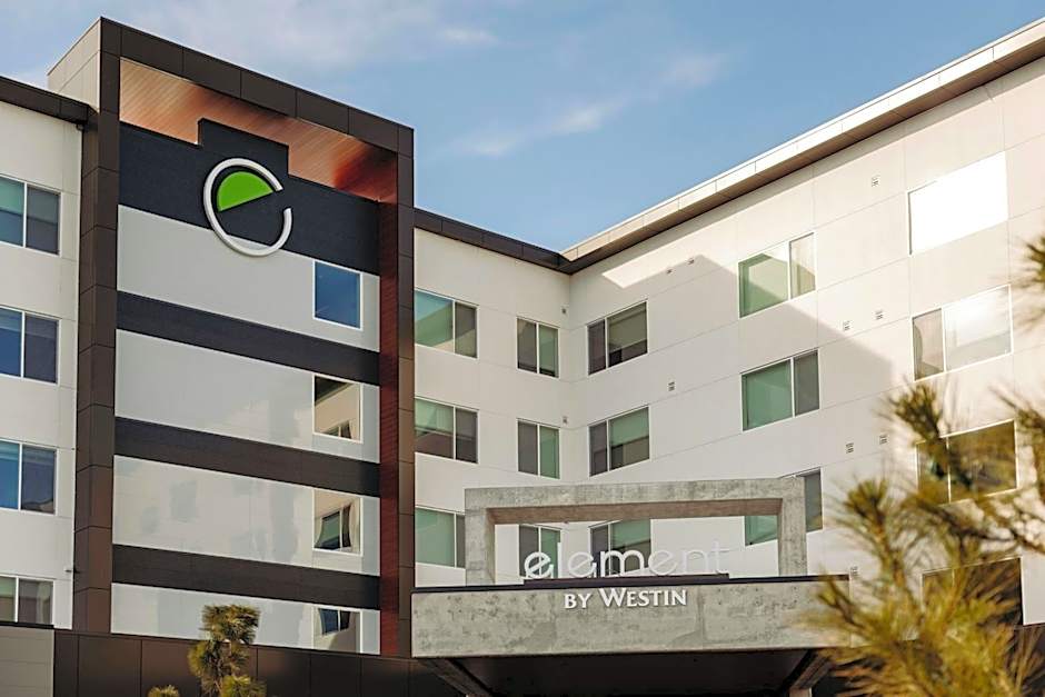 Element Reno Experience District