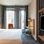 Moxy by Marriott Warsaw Praga
