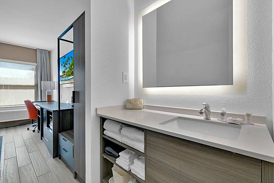 Comfort Inn