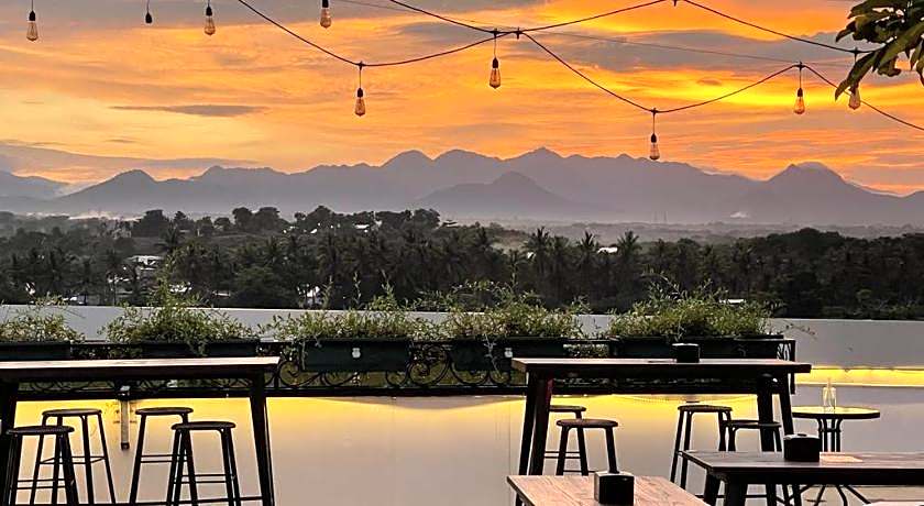 Kaloka Airport Hotel