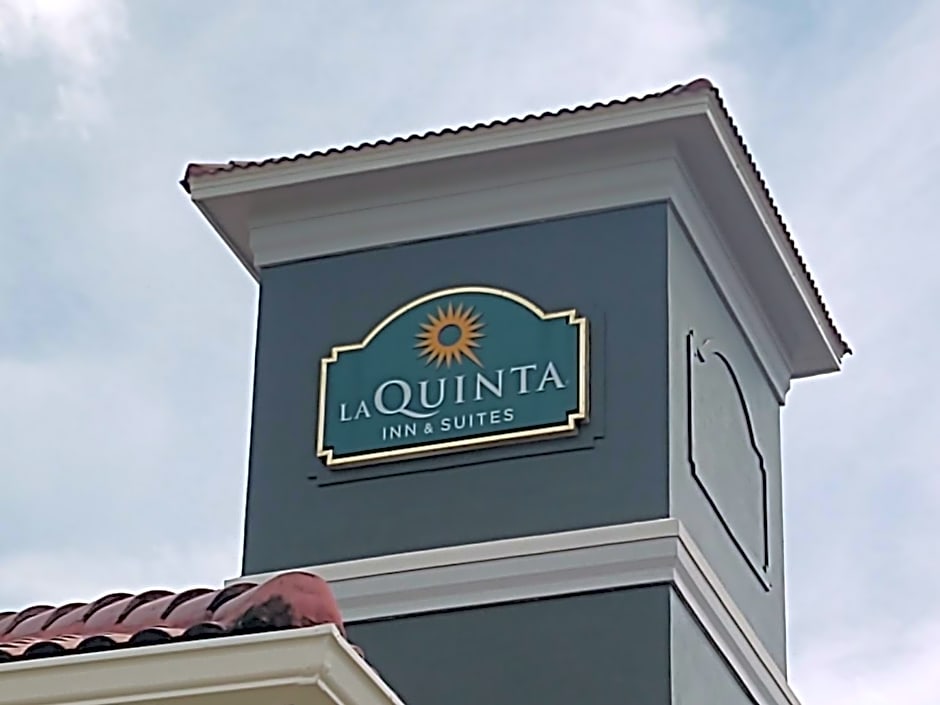 La Quinta Inn & Suites by Wyndham Macon