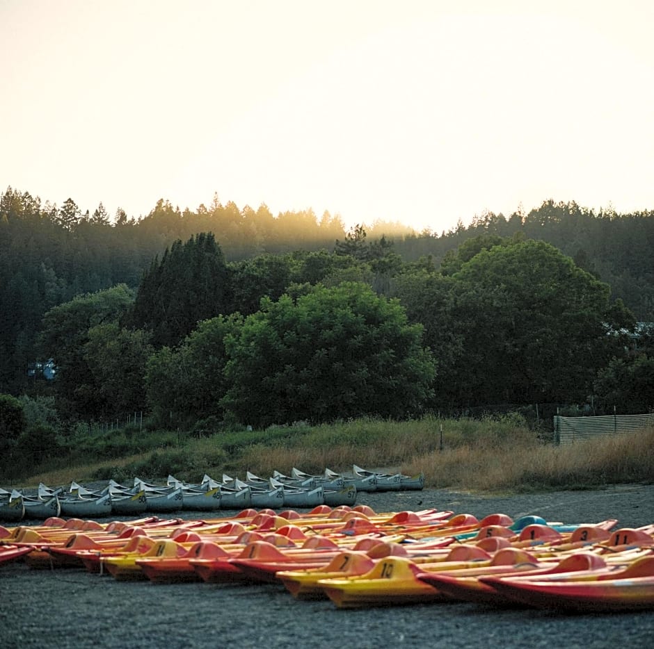 Johnson's Beach Cabins and Campground