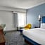 Hampton Inn Lawrence