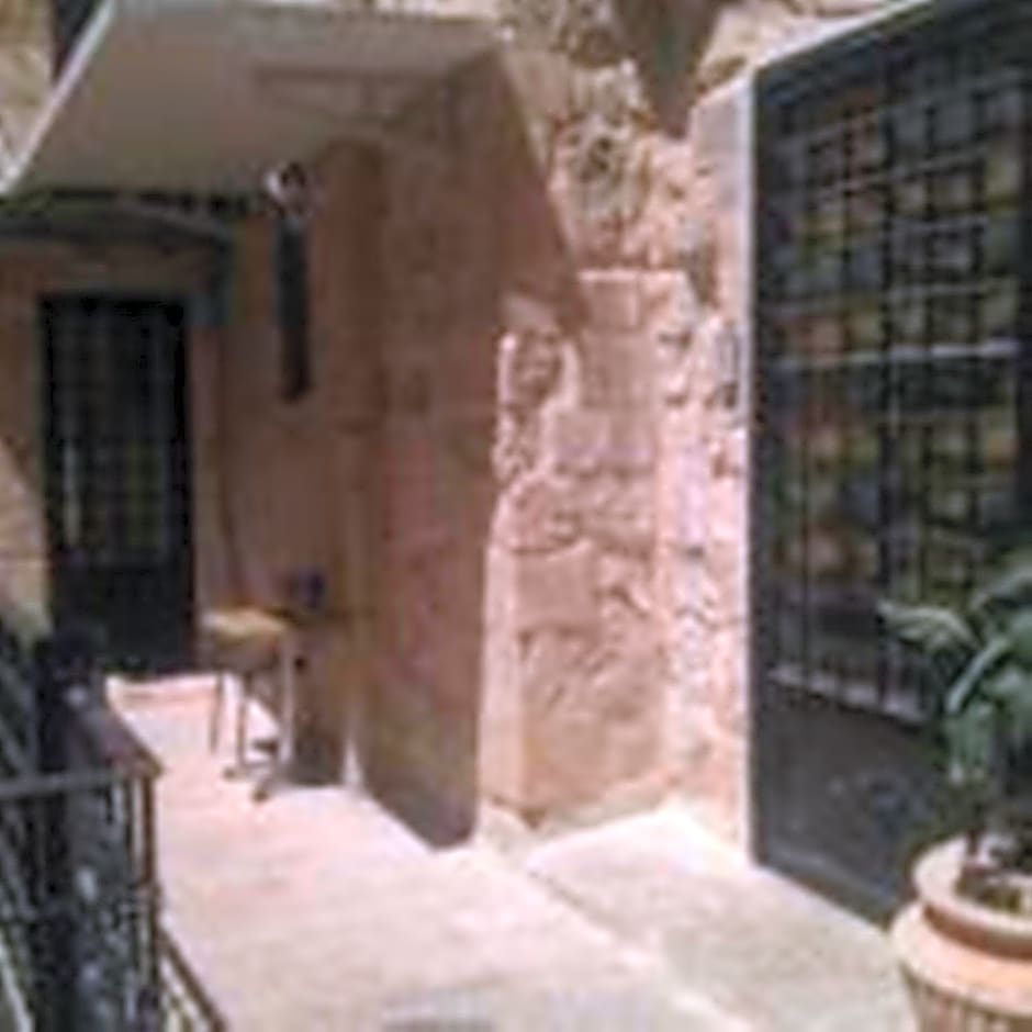 Bab El-Silsileh Hostel