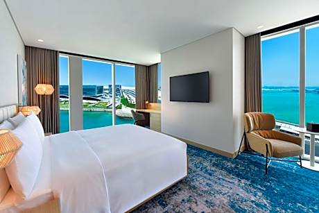 Family Connecting Corner Room