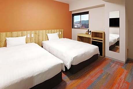 Twin Room - Non-Smoking