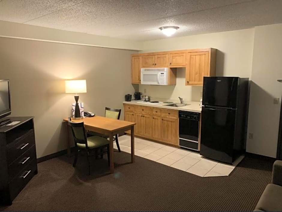 Photo 1 of 4 of Superior 1 King Bed Suite