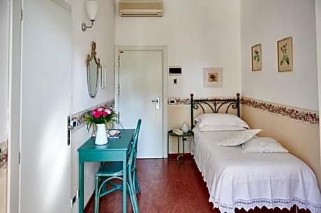 Single Room with Garden View