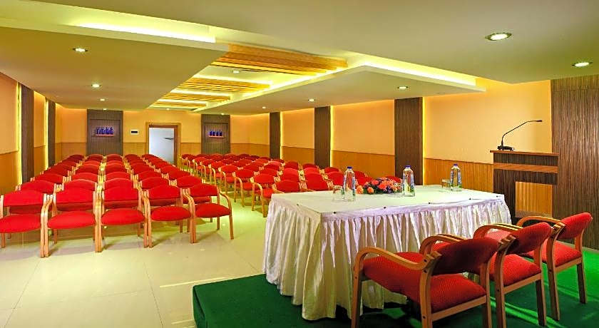 Clouds Valley Leisure Hotel