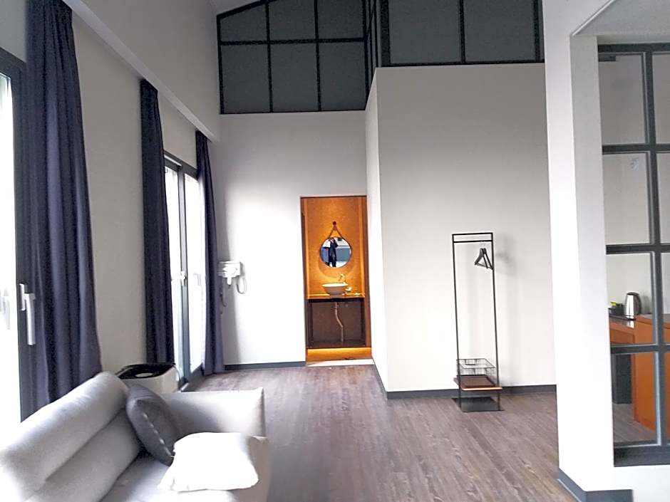 Brown Dot Hotel Gyeongju