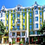 Grand Hotel London