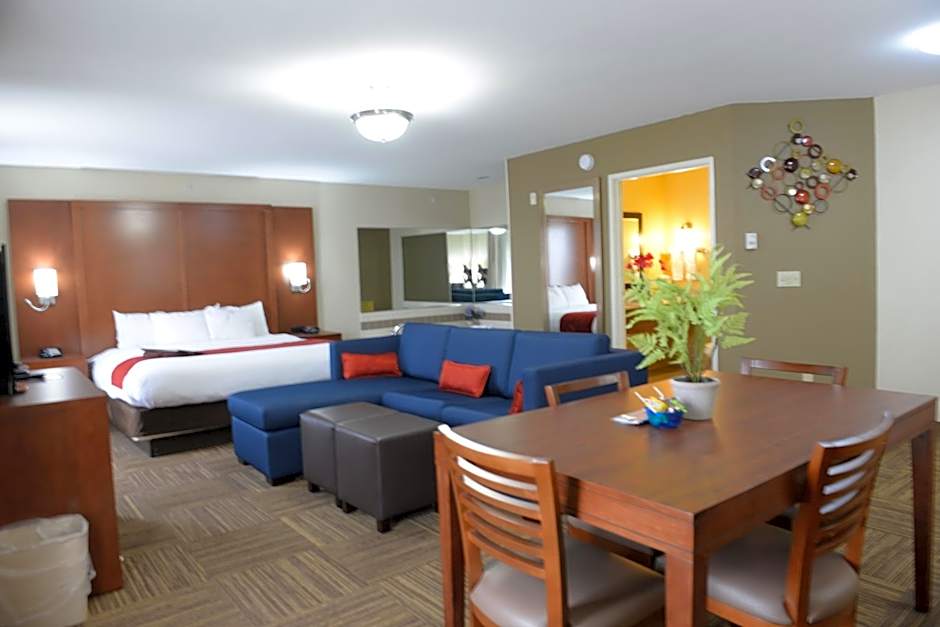 Comfort Suites Urbana Champaign, University Area