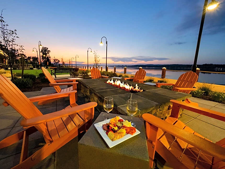 Chautauqua Harbor Hotel - Jamestown