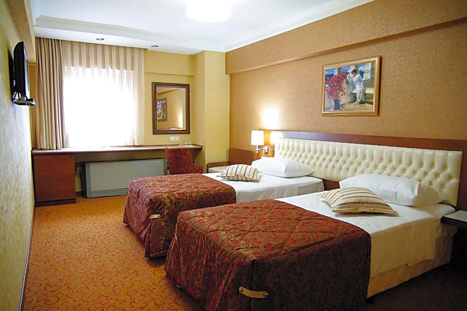 Yuksel Hotel