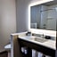 Holiday Inn Express and Suites Camas - Vancouver By IHG