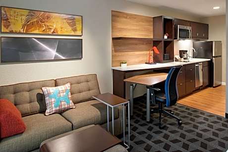 King Room with Sofa Bed - Hearing Accessible