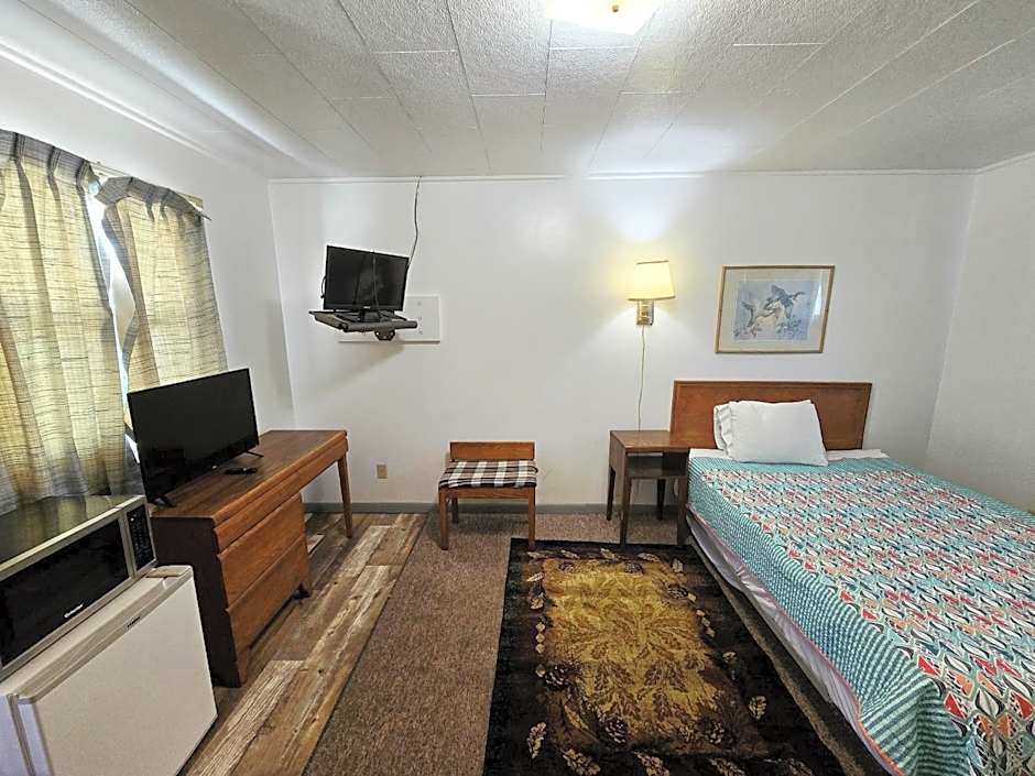 OYO Sandman Inn