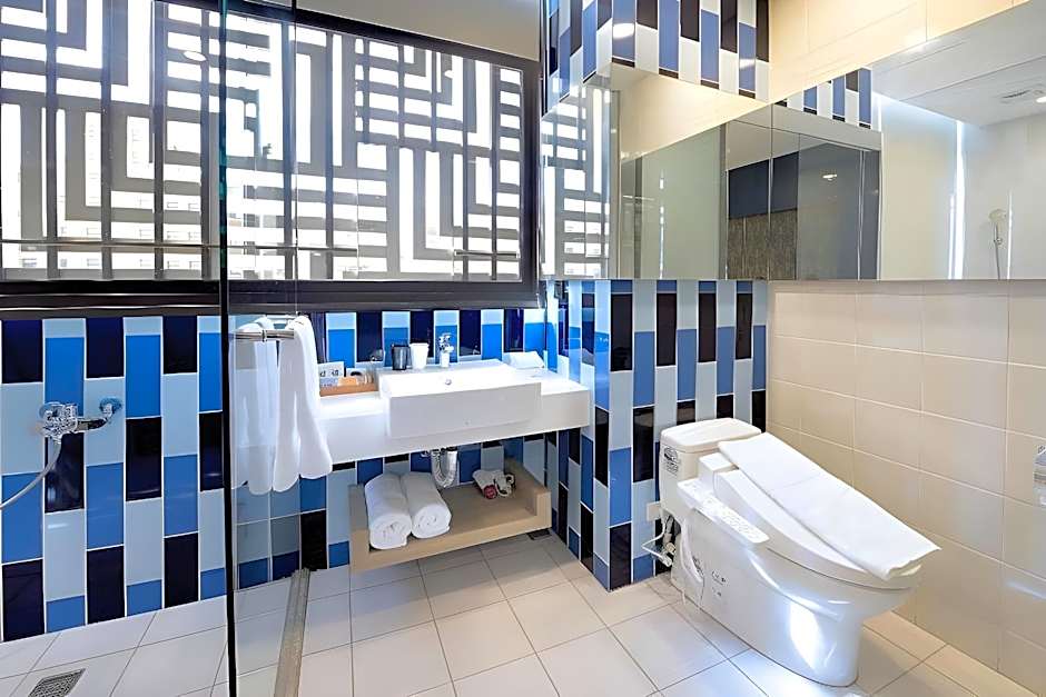Aroma Chew Hotel