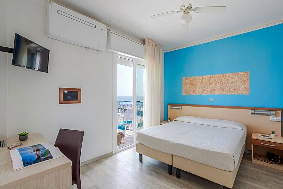 Hotel La Brezza frontemare