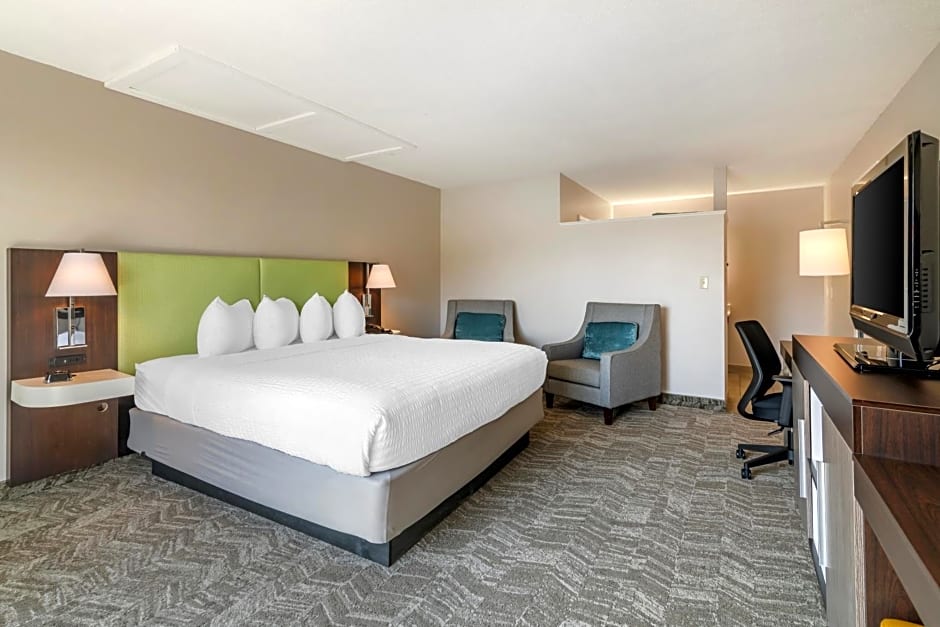 Ogunquit River Inn & Suites