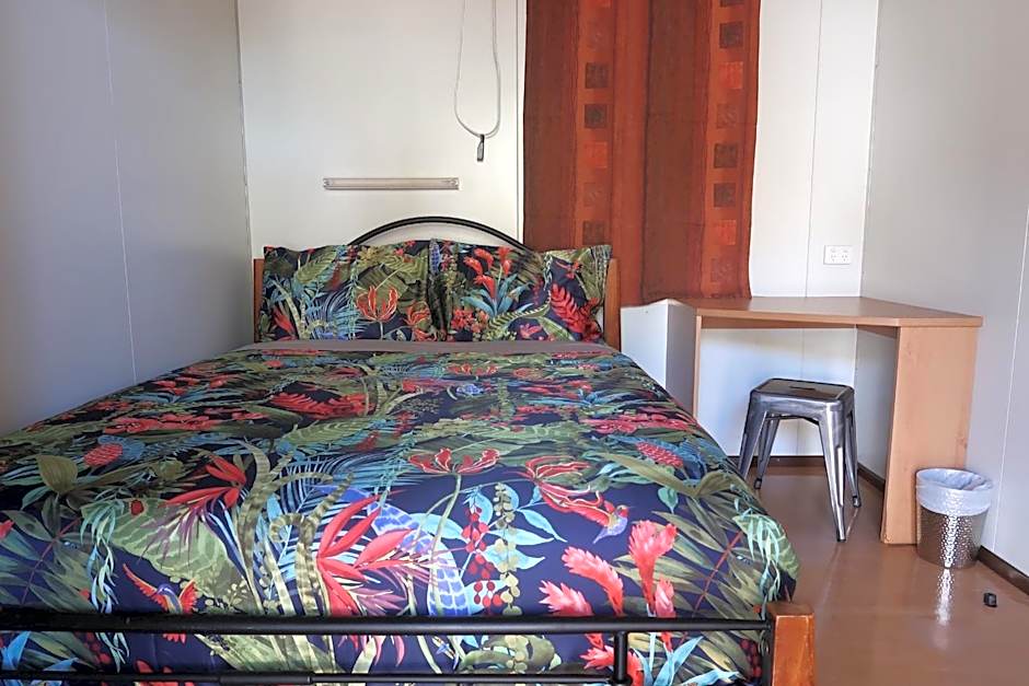 Mud Crab Motel